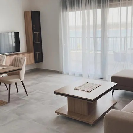 Theview 1 Apartment Maslenica