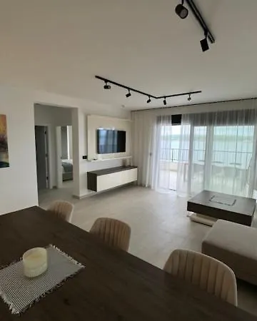 Appartement Theview 1 *