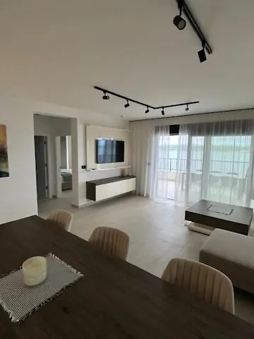 Apartmán Theview 1 *